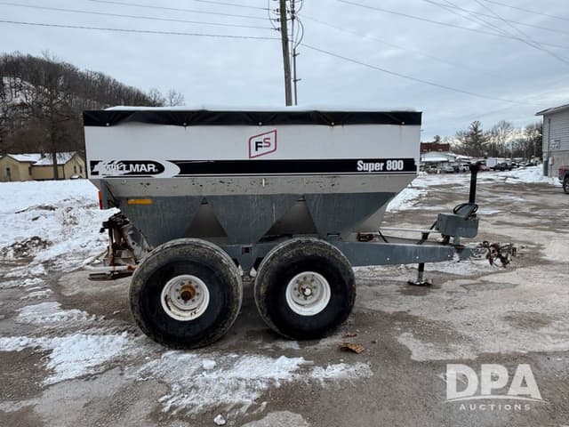 Image of Willmar Super 800 equipment image 2