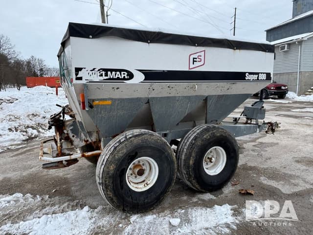 Image of Willmar Super 800 equipment image 3