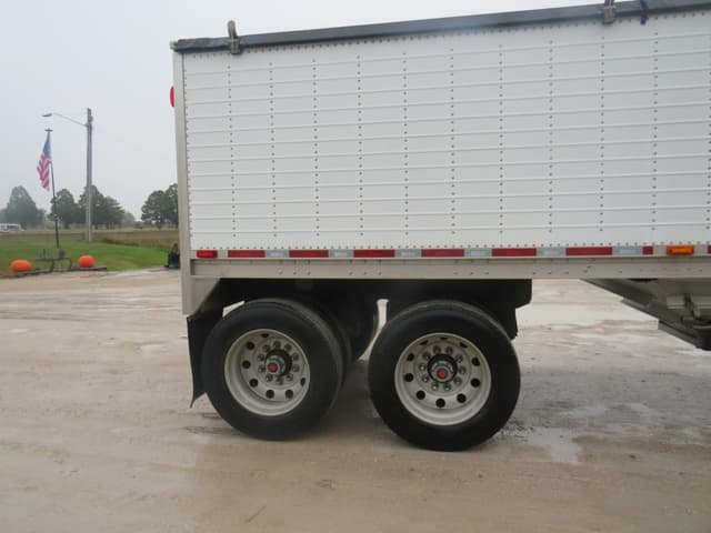 Image of Wilson Pacesetter equipment image 2