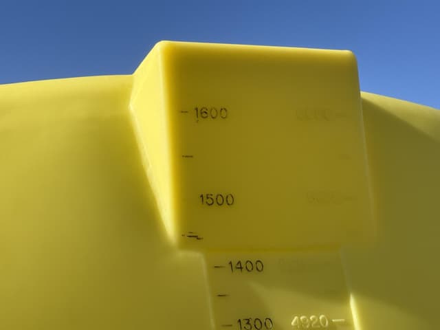 Image of Yetter 1600 equipment image 3