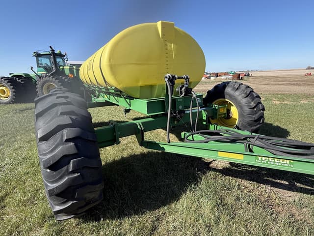 Image of Yetter 1600 equipment image 2