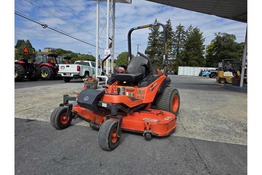 Image of Kubota ZD331 Primary image