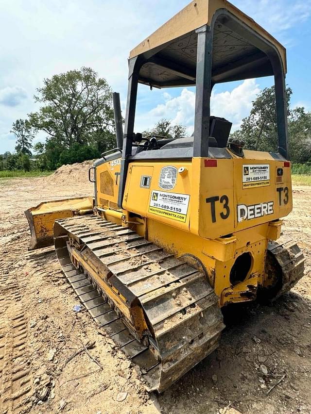 Image of John Deere 450J LGP equipment image 3