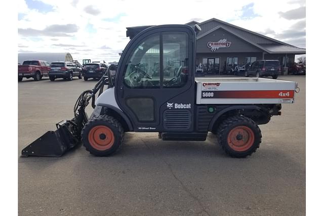 Image of Bobcat Toolcat 5600 equipment image 1