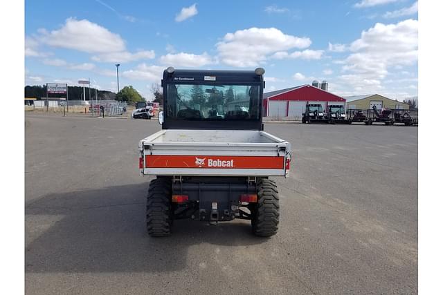 Image of Bobcat Toolcat 5600 equipment image 3