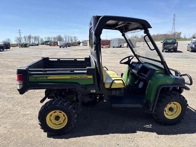 Image of John Deere Gator XUV 825i equipment image 3