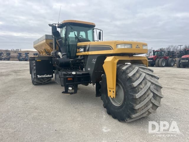 Image of Terra-Gator TG8300 equipment image 4