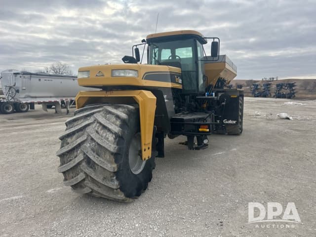 Image of Terra-Gator TG8300 equipment image 1