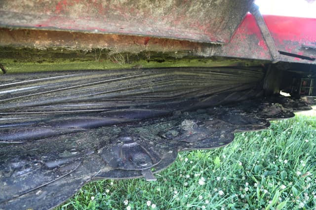 Image of AGCO 1372 equipment image 4