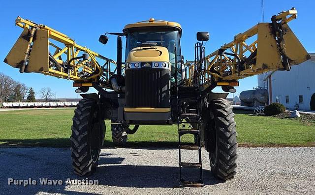 Image of RoGator RG1300 equipment image 1