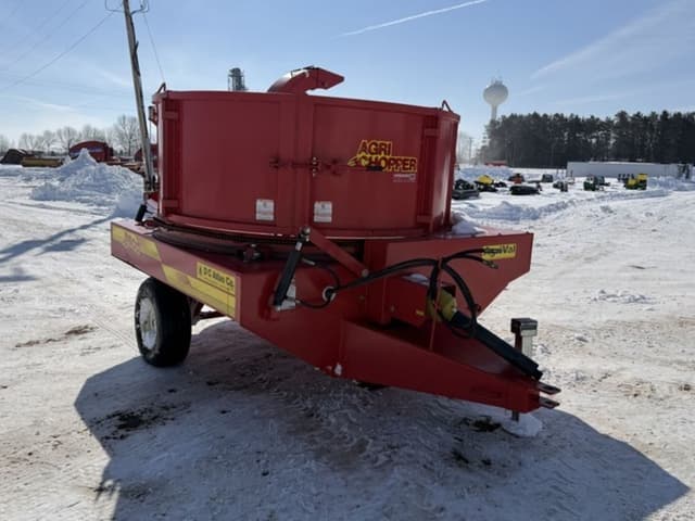 Image of AgriVal 5600 equipment image 2