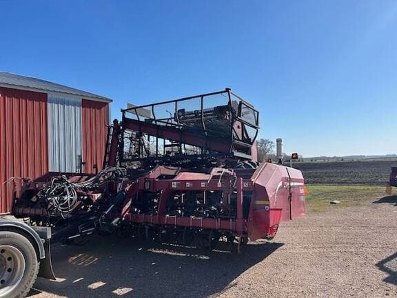 2012 Amity 2700 Equipment Image0