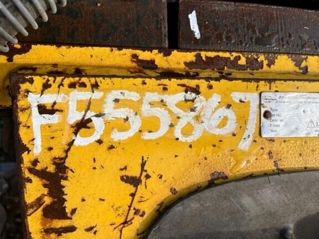 Image of Atlas Copco MB1700 equipment image 4