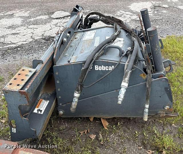 Image of Bobcat 24PLA equipment image 3