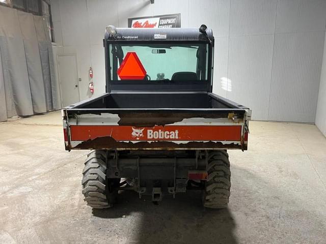 Image of Bobcat Toolcat 5600 equipment image 3