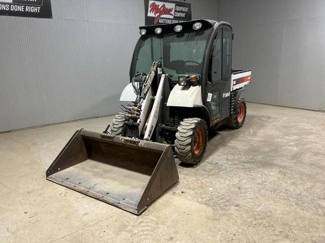 Image of Bobcat Toolcat 5600 equipment image 1