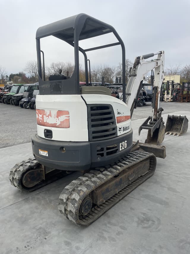 Image of Bobcat E26 equipment image 2