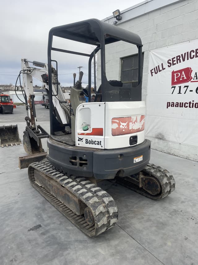 Image of Bobcat E26 equipment image 3
