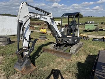 Main image Bobcat E35