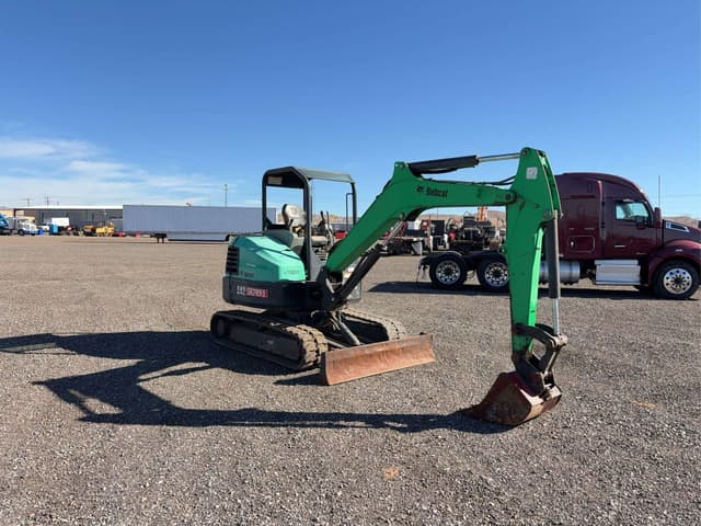 Image of Bobcat E42 equipment image 2