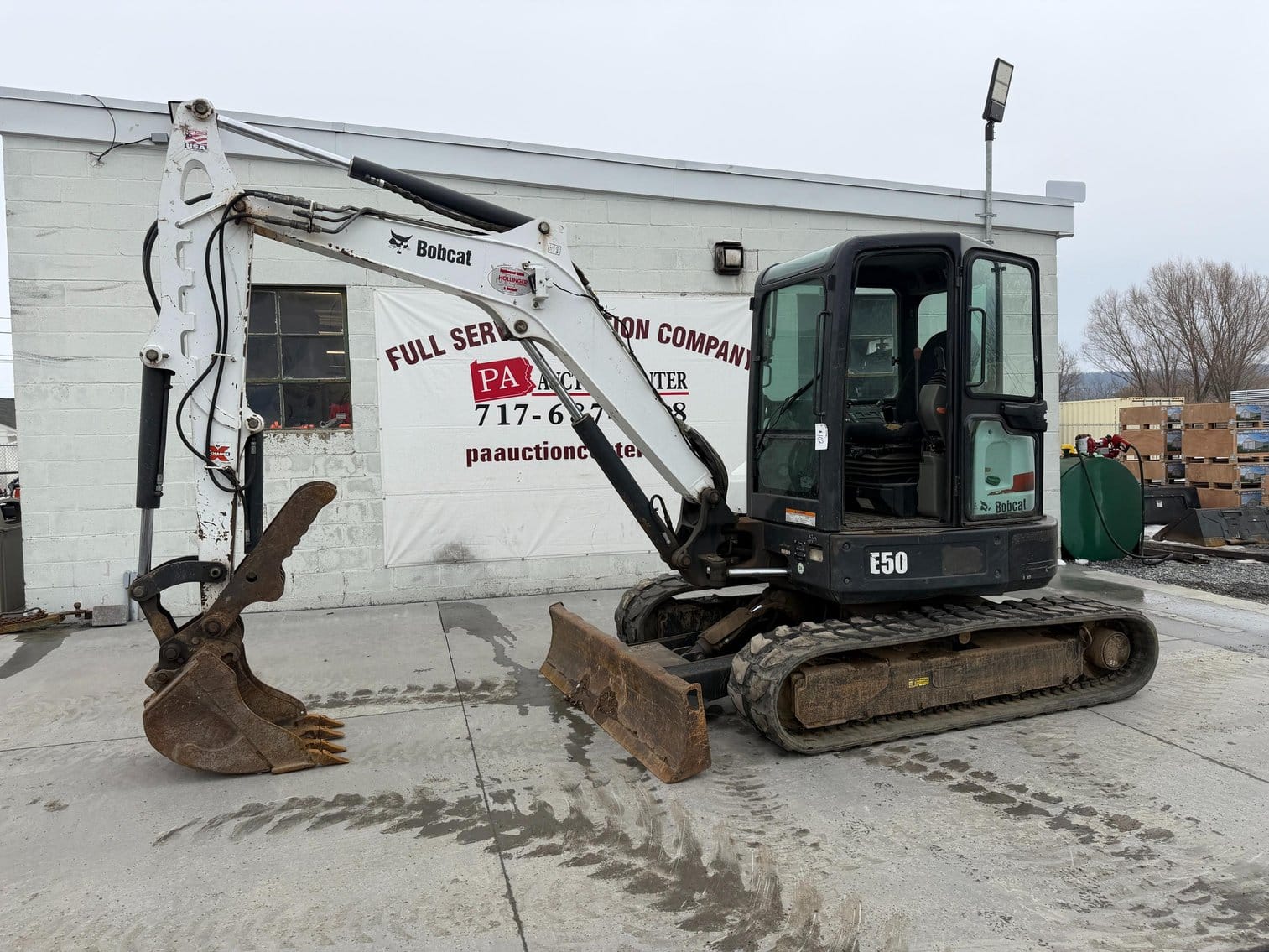 2012 Bobcat E50 Equipment Image0