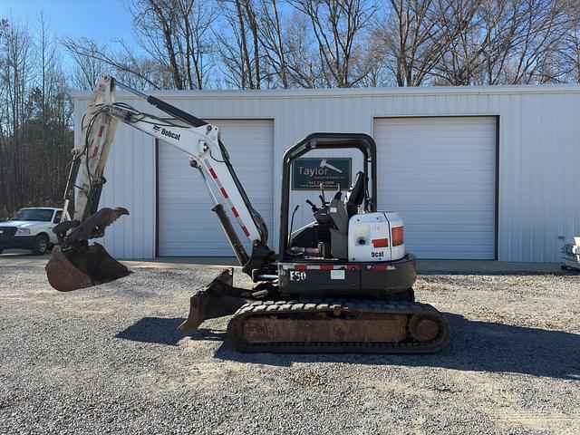 Image of Bobcat E50 equipment image 2