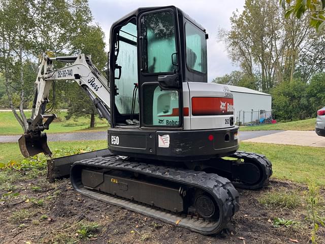 Image of Bobcat E50 equipment image 2