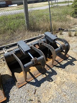 Image of Bobcat Grapple Bucket equipment image 4