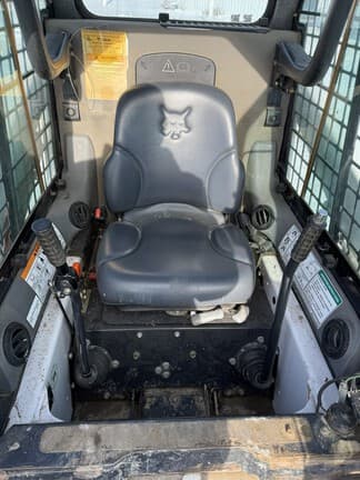 Image of Bobcat S100 equipment image 4