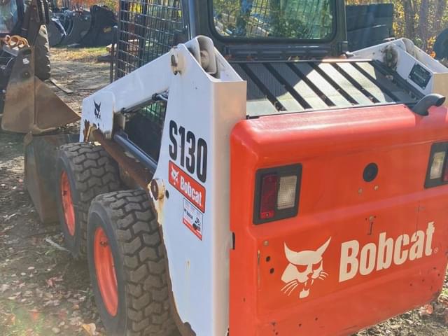 Image of Bobcat S130 equipment image 3