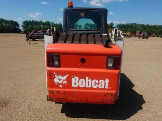 Image of Bobcat S130 equipment image 4
