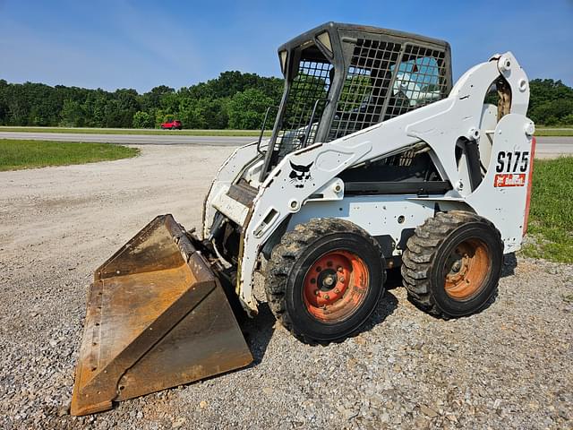 Image of Bobcat S175 equipment image 2