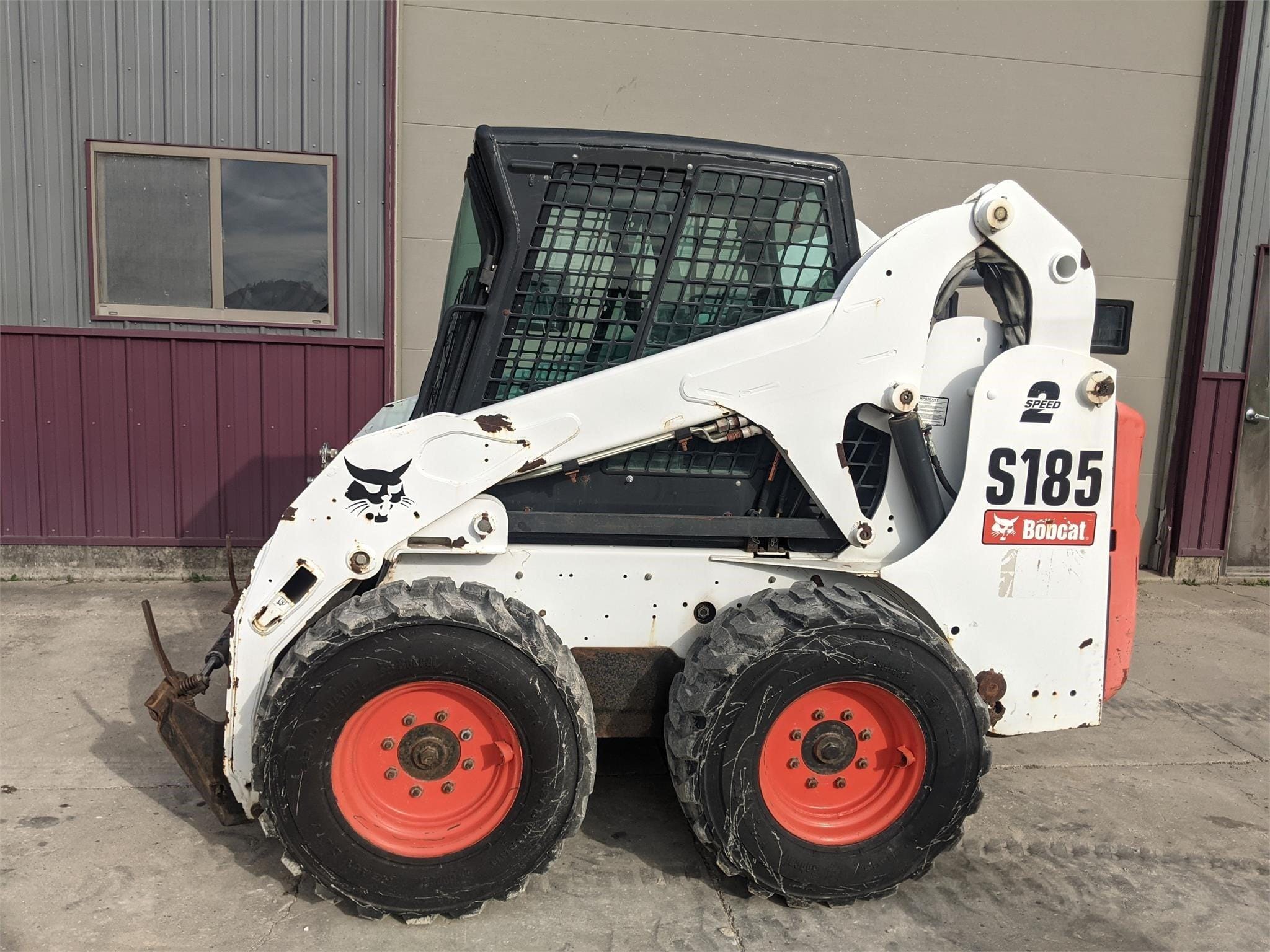 2012 Bobcat S185 Equipment Image0