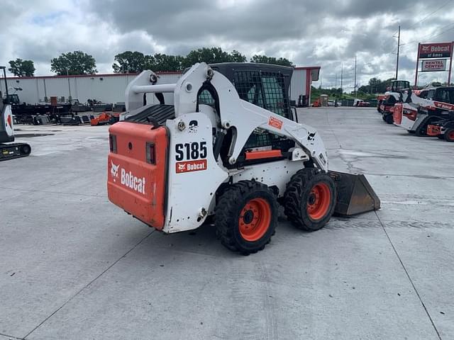 Image of Bobcat S185 equipment image 2