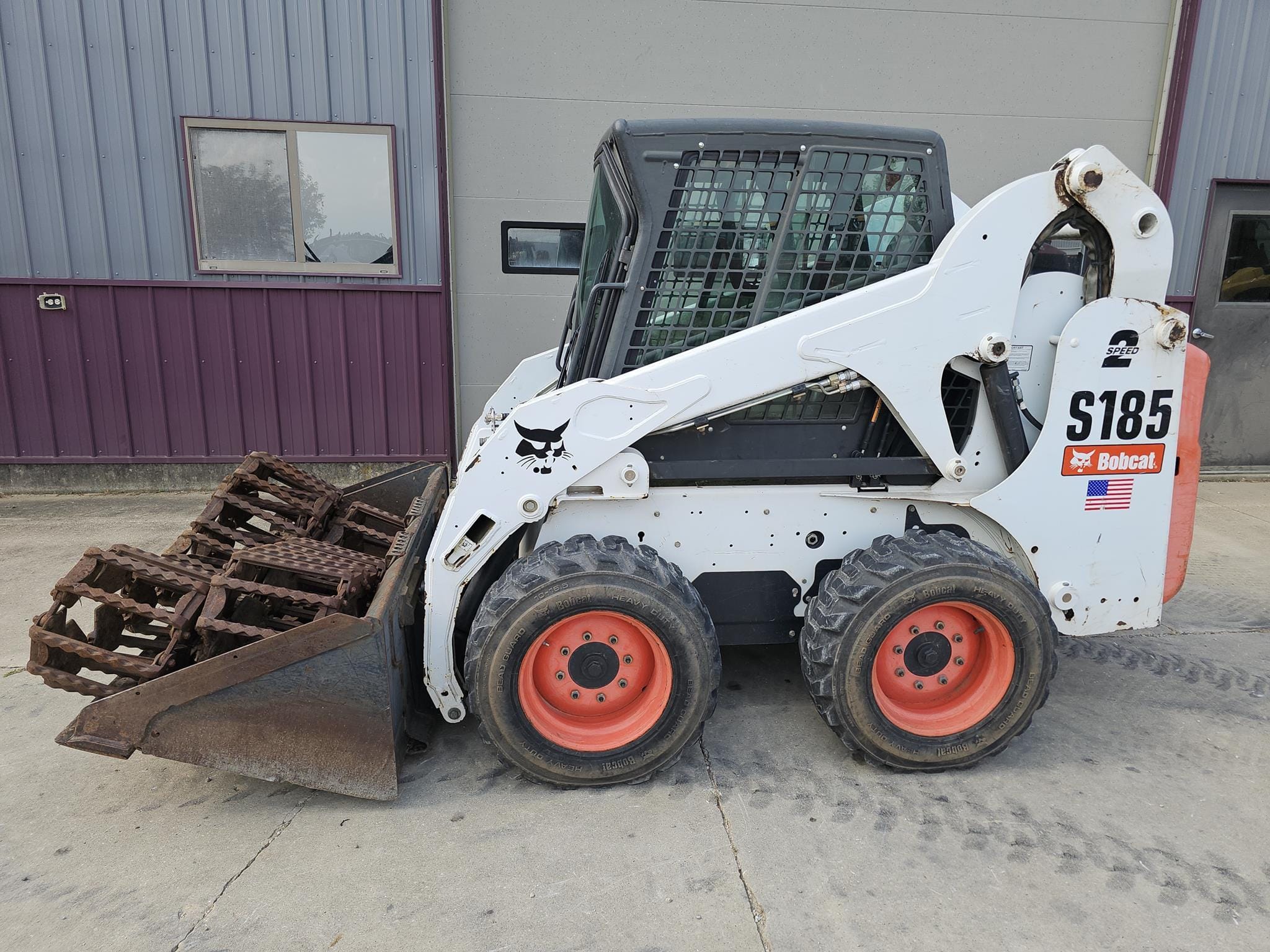 2012 Bobcat S185 Equipment Image0