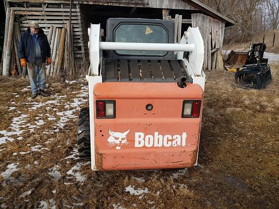 Image of Bobcat S205 equipment image 3