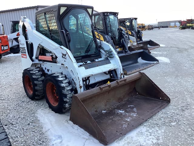 Image of Bobcat S205 equipment image 3