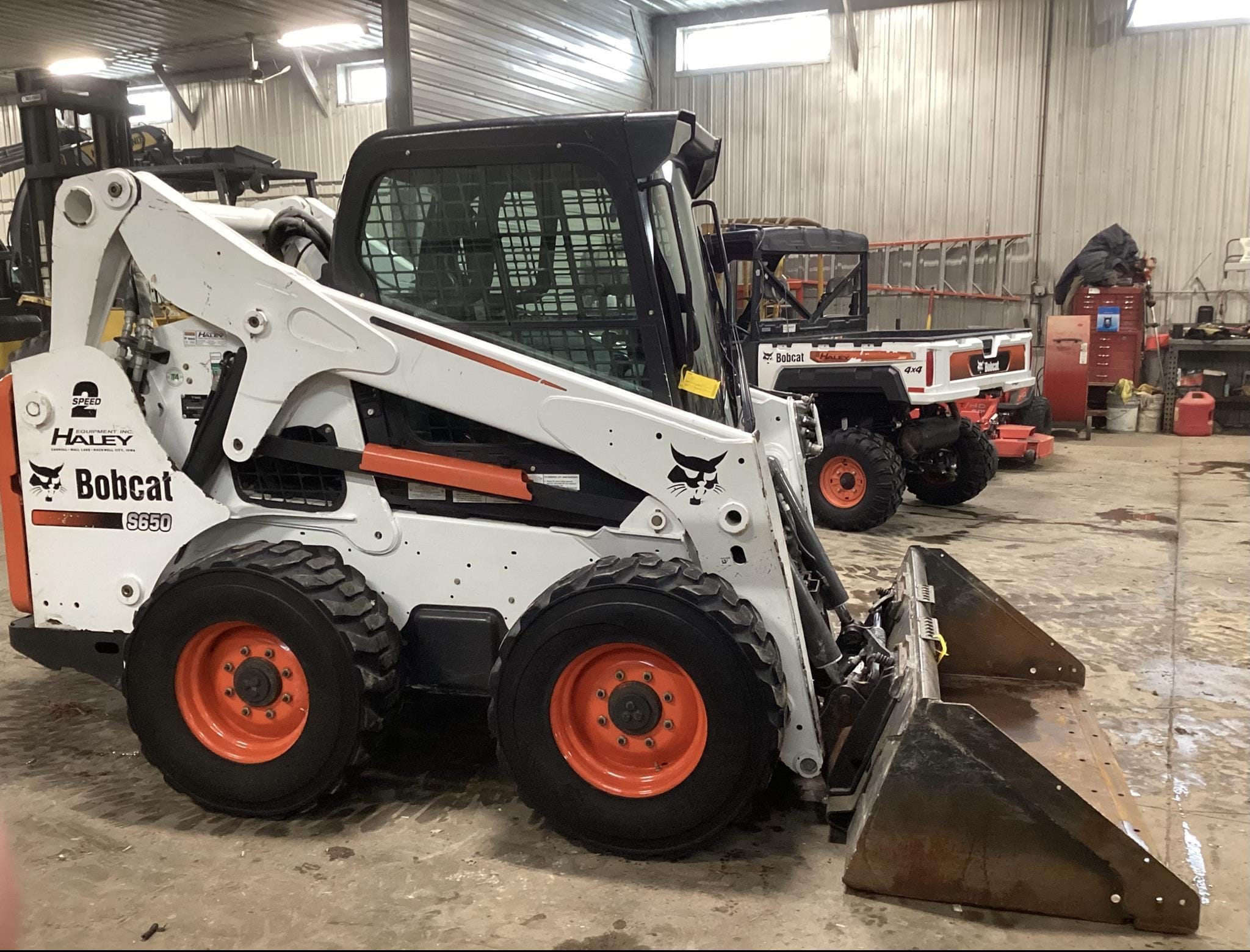 Main image Bobcat S650