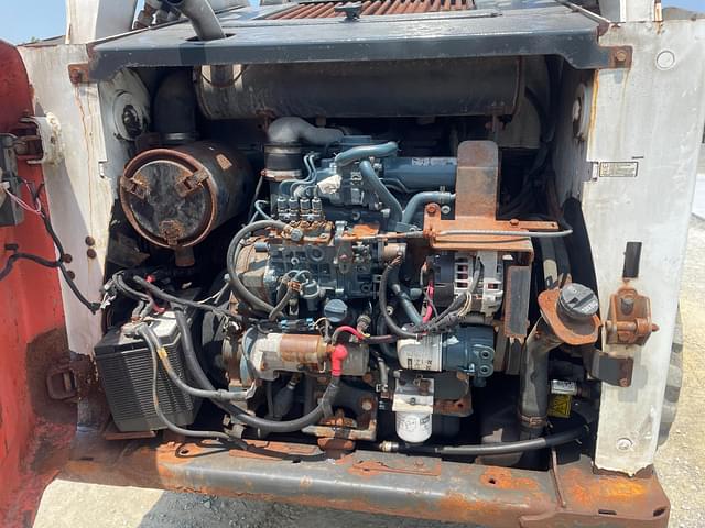 Image of Bobcat S650 equipment image 4