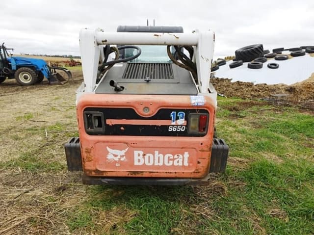 Image of Bobcat S650 equipment image 2
