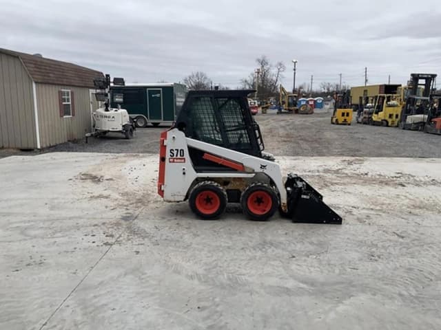Image of Bobcat S70 equipment image 4