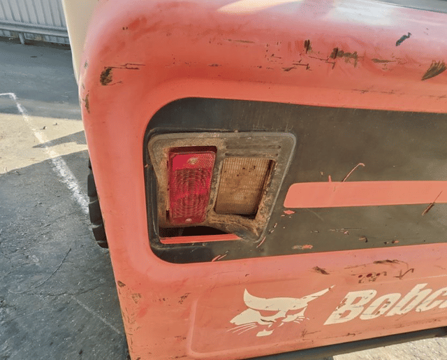 Image of Bobcat S750 equipment image 3