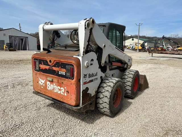 Image of Bobcat S770 equipment image 3