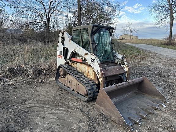 Image of Bobcat T190 equipment image 1