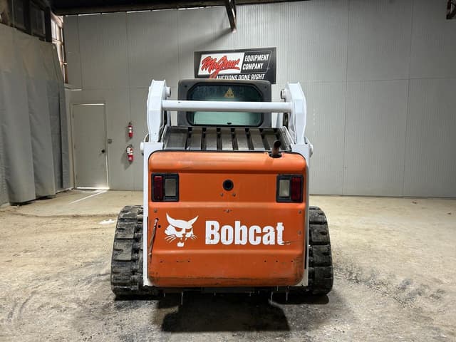 Image of Bobcat T190 equipment image 2