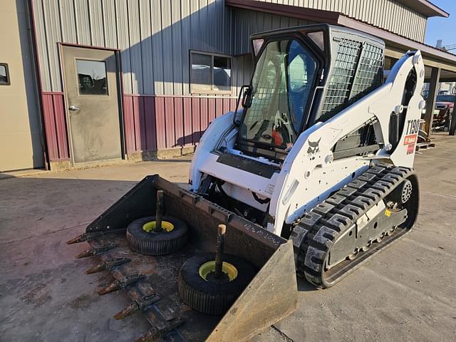 Image of Bobcat T190 equipment image 1