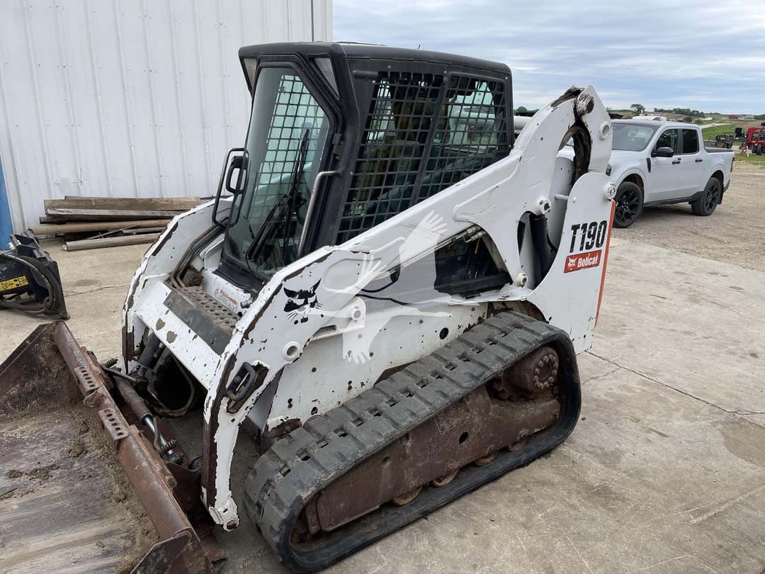 Image of Bobcat T190 Primary image