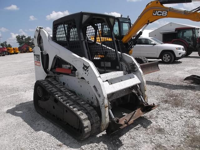 Image of Bobcat T190 equipment image 3