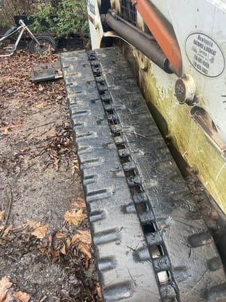 Image of Bobcat T630 equipment image 3