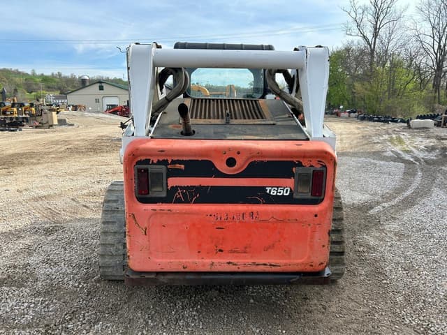 Image of Bobcat T650 equipment image 2